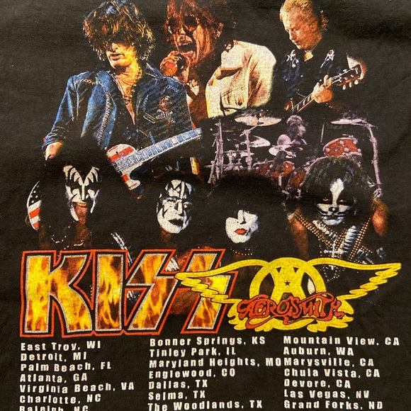 Kiss X Aerosmith Concert Tee - Picture 4 of 5